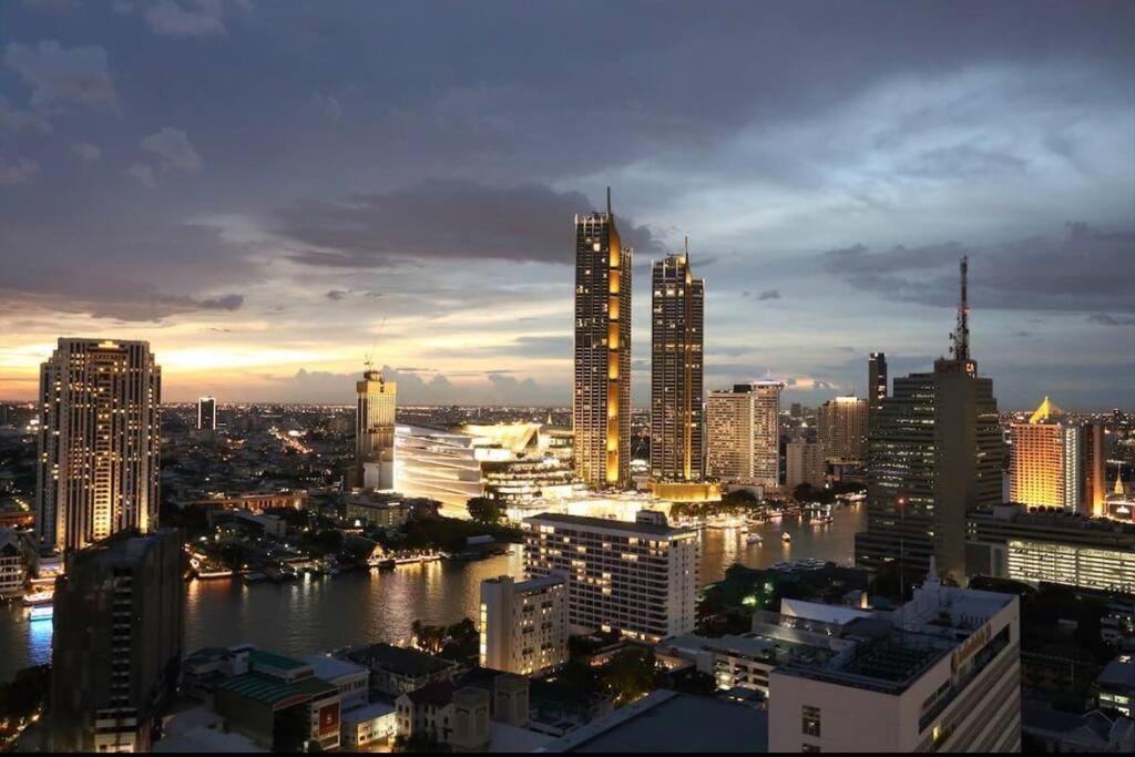 Central Bangkok, 5 Stars River View & Characteristic Decor Exterior foto